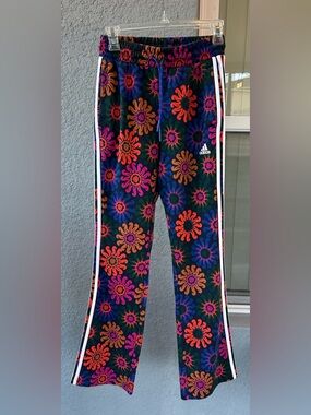 Adidas x Farm Rio Women’s Athletic Joggers Colorful Flare Leg 3 Stripe XS